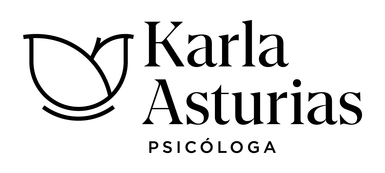 Karla Asturias, Psicóloga